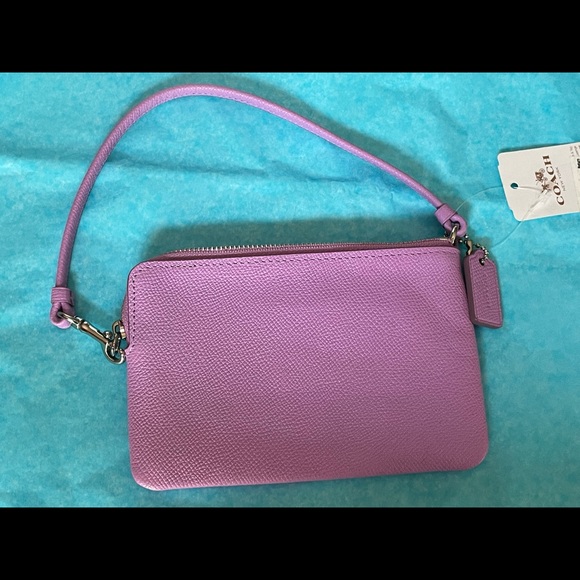 COACH wristlet/Wallet - Picture 5 of 7